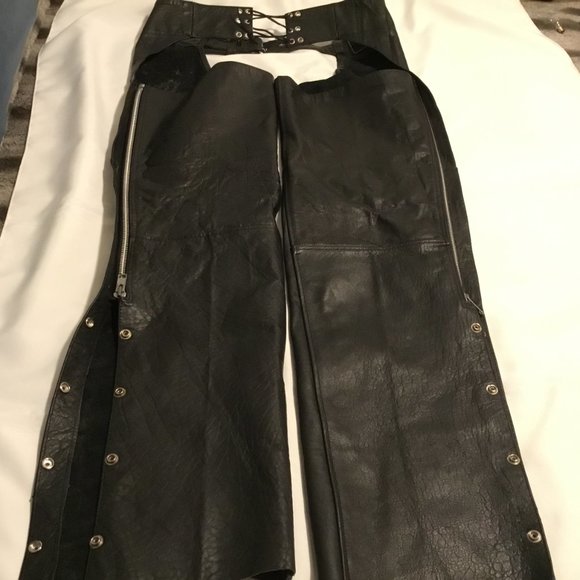 Silver Bike Adult Leather Chaps Size Medium Black Full Zip Leg Adjustable Waist - Picture 5 of 13